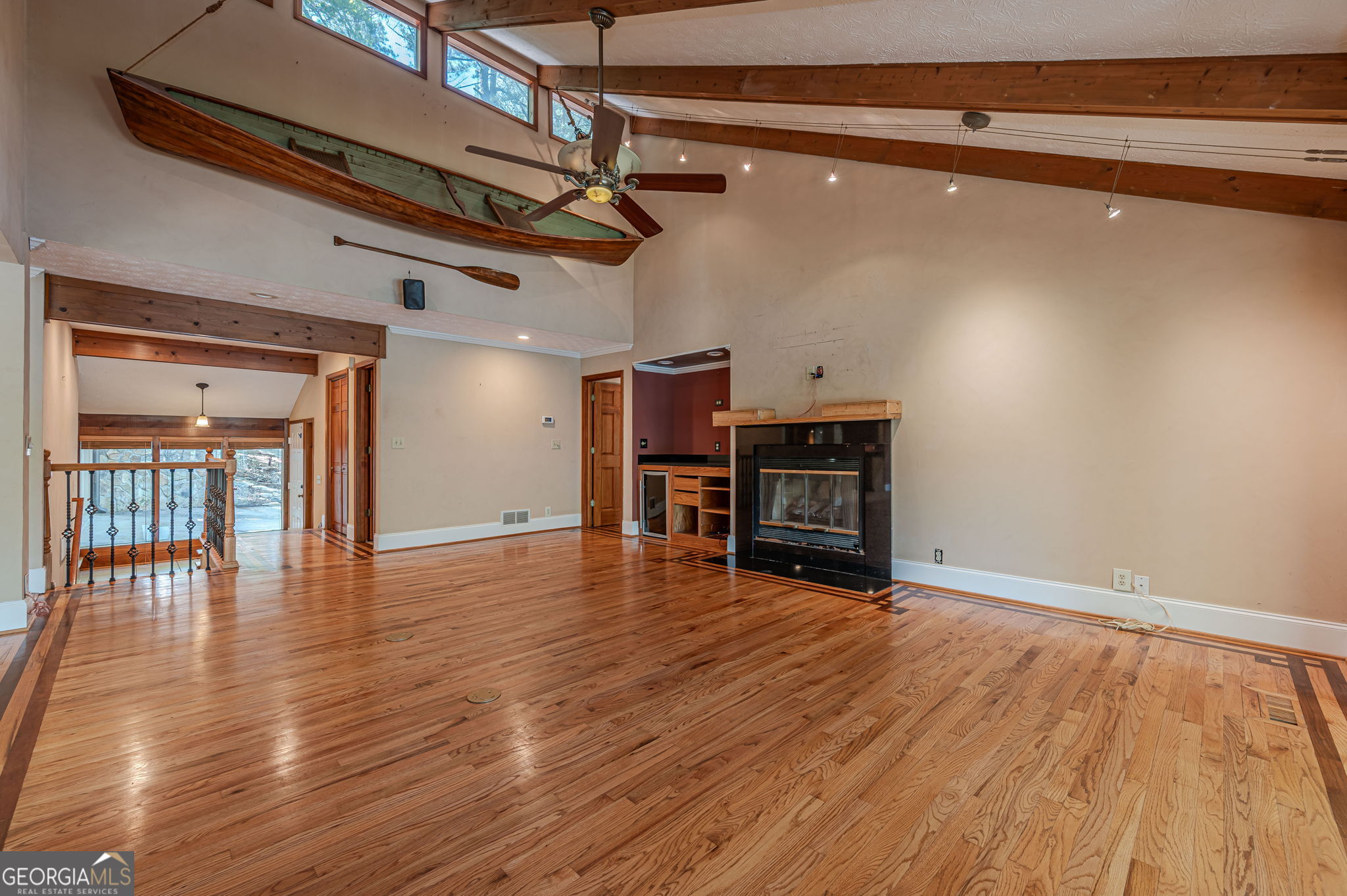 137 Broadwater CT