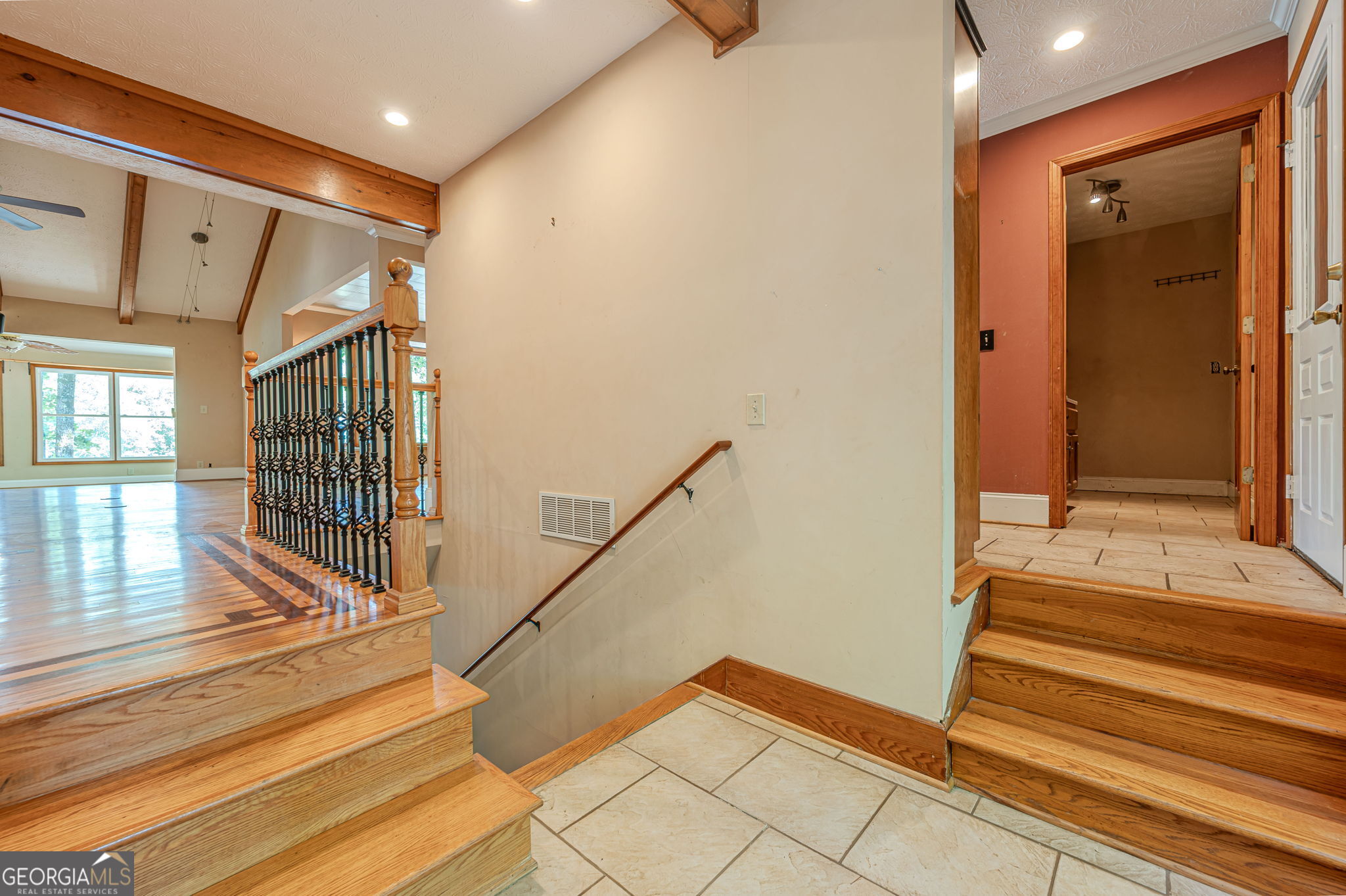 137 Broadwater CT