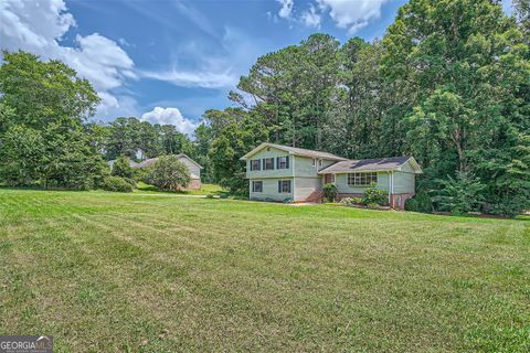 A home in Lilburn