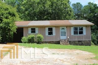 3 Bedroom 1 bath home with carport. Eat-In Kitchen. HUD Owned. Sold "As Is". No Warranties. Equal Housing Opportunity. FHA Financing: UI (uninsured). #011-535258.
