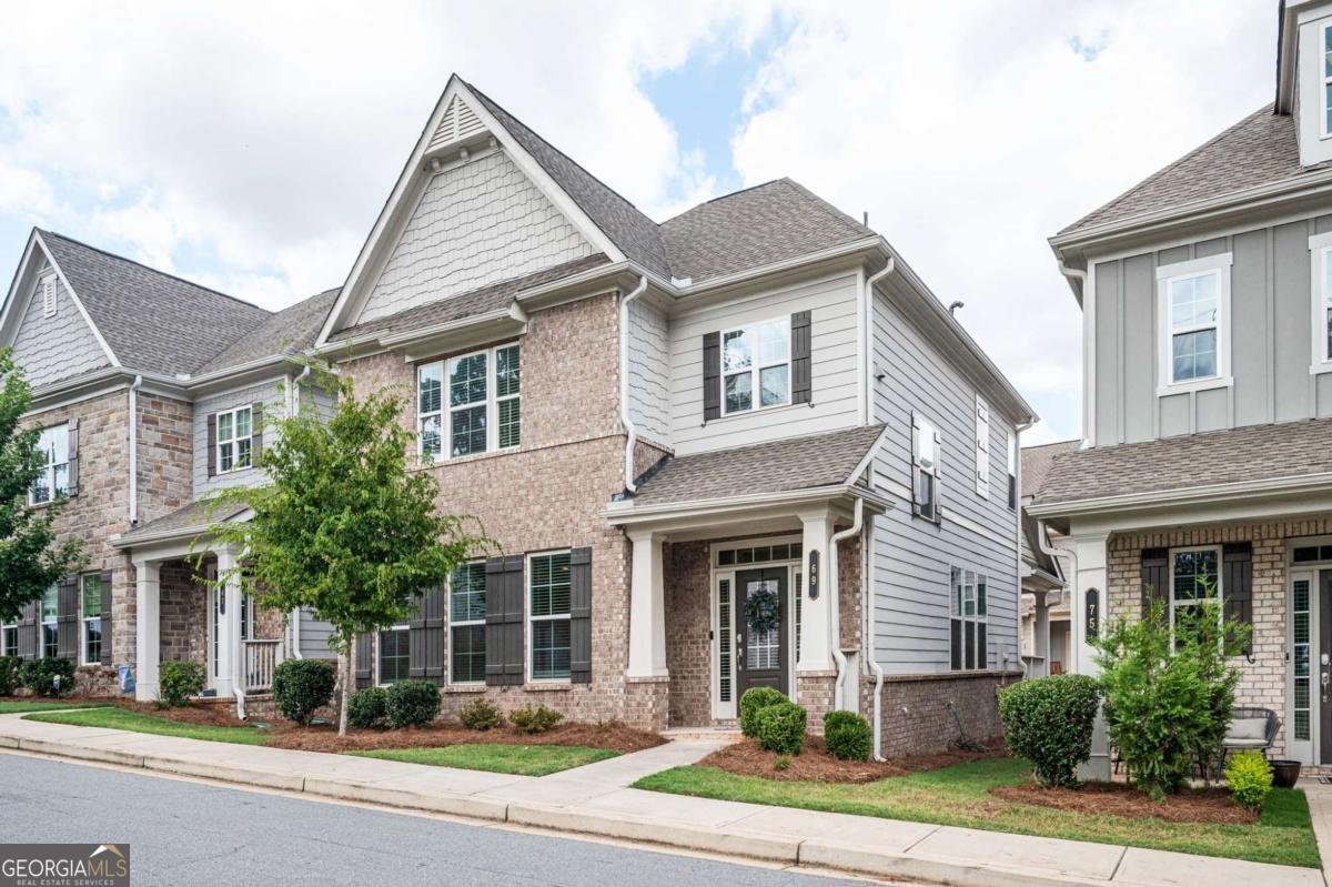 This is the one! Gorgeous well maintained home in popular and vibrant Hedges Park. Minutes from Marietta Square, downtown Smyrna, the Battery, and Truist Park. Beautiful walk on the Mountain to River Pedestrian Bridge that begins just a few steps away from the neighborhood and takes you to the Marietta Square. Open concept main floor that's perfect for entertaining friends or spending time with the family. Chefs kitchen with custom tiled backsplash, granite counter tops, walk in pantry and stainless steel appliances. Covered back porch ideal for weekend grilling. Head upstairs to the oversized primary bedroom that features a tray ceiling in addition to the spacious primary bathroom with double vanities, walk in closet, soaking tub, and separate shower. Three additional bedrooms, two bathrooms, and a laundry room for your expanding family. HOA handles all the yard work so enjoy your evenings and weekends.