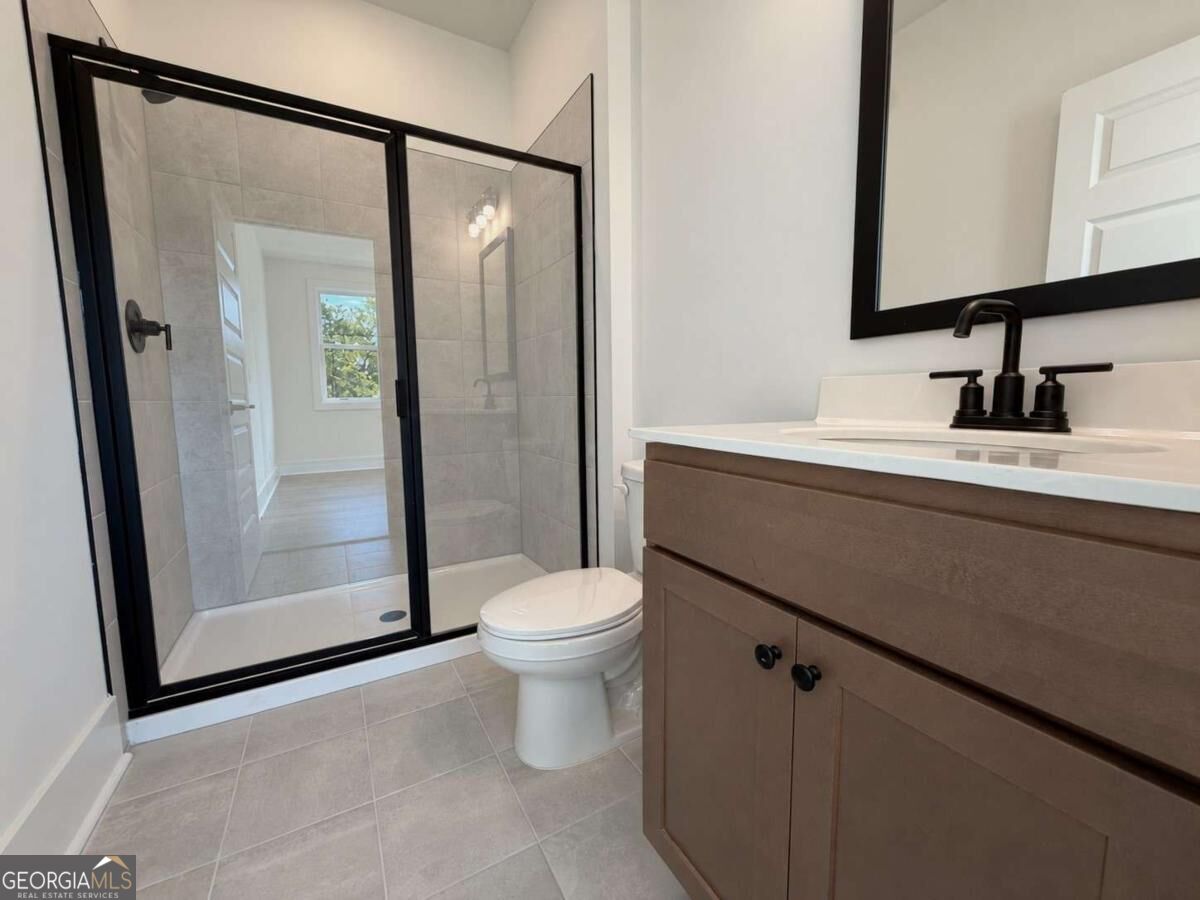 5631 Peach Orchard TRL
