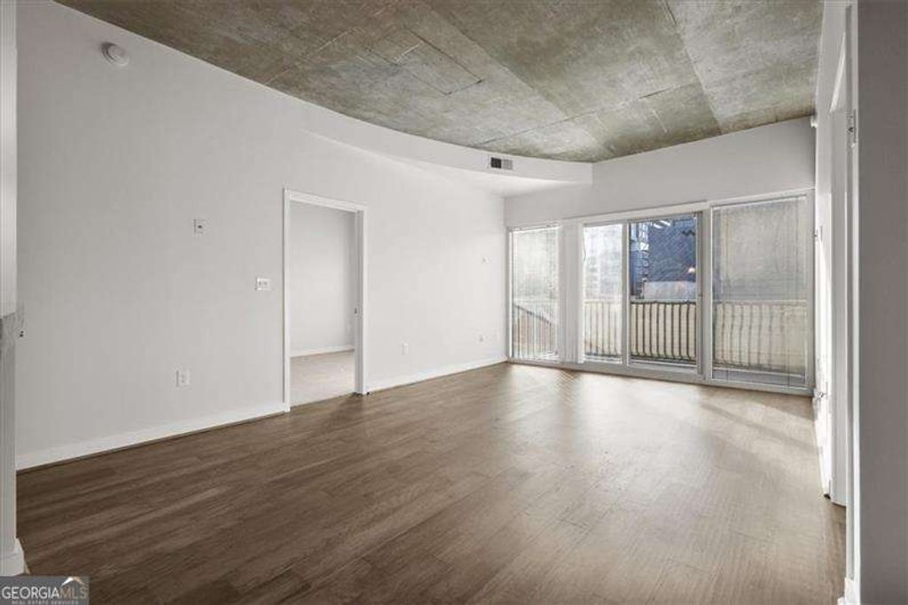 Photo of 250 Pharr Road NE #309, Atlanta, GA 30305 (MLS # 10678230)