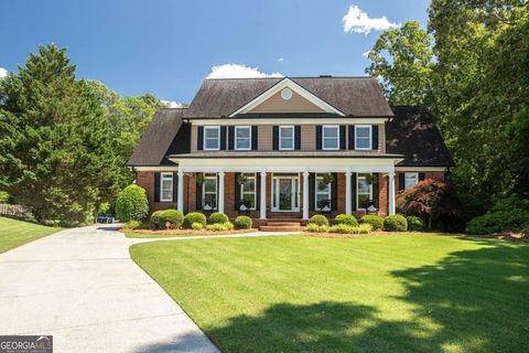 395 Grove Ridge DR Loganville GA 30052
