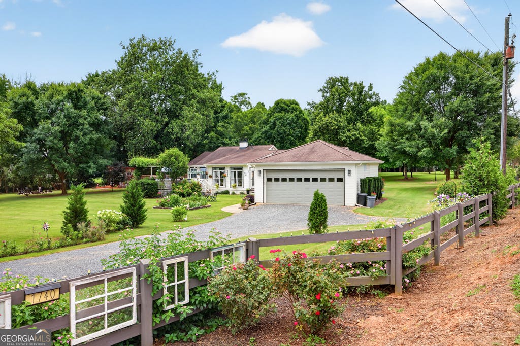 Photo of 1740 Old Buckhead Road, Madison, GA 30650 (MLS # 10794380)