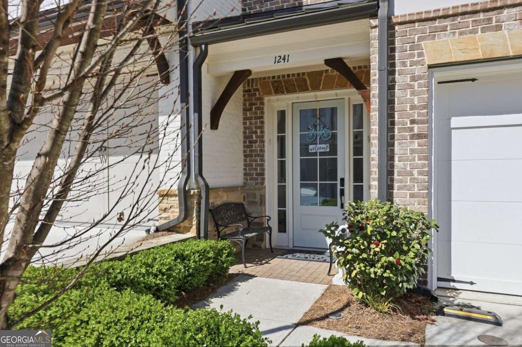 Photo of 1241 Hightower Crossing NW, Marietta, GA 30060 (MLS # 10754574)