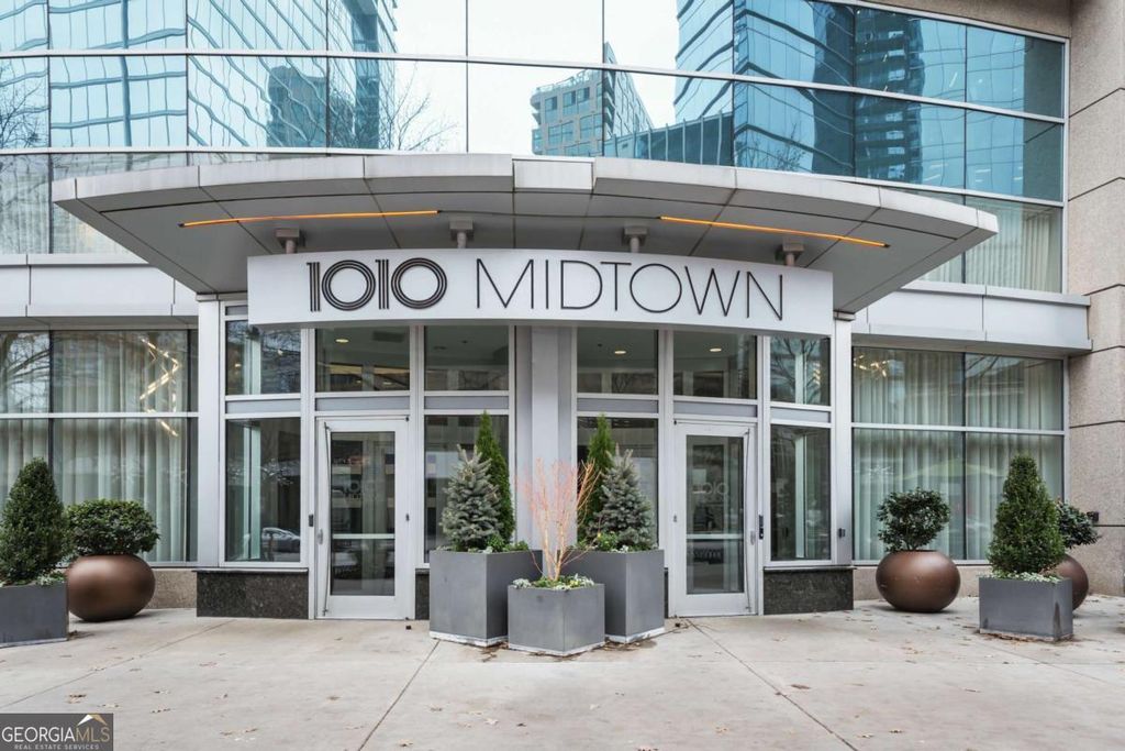 Photo of 1080 Peachtree St. St NE #702, Atlanta, GA 30309 (MLS # 10715598)