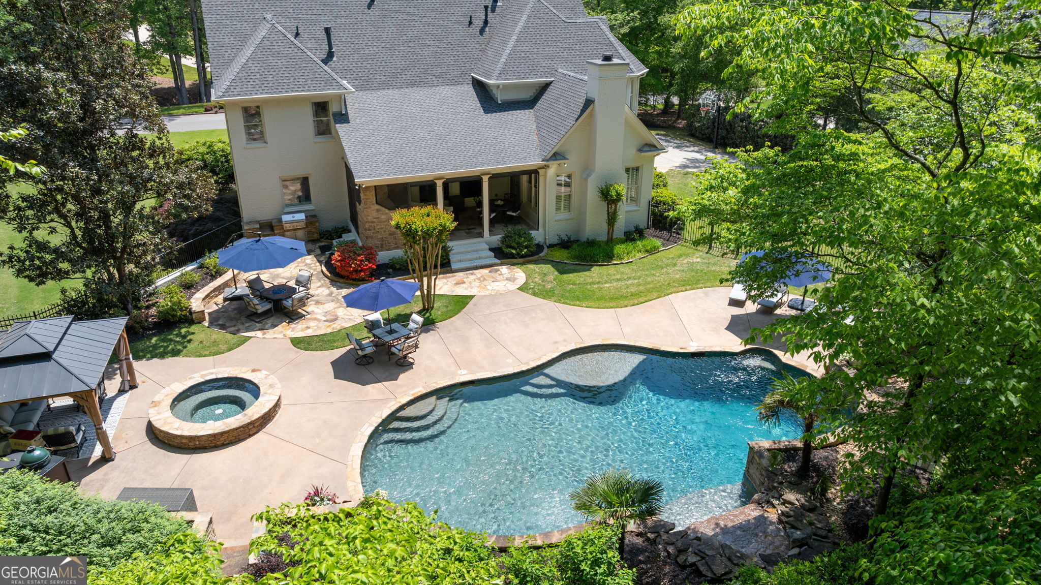 15430 Treyburn Manor VW