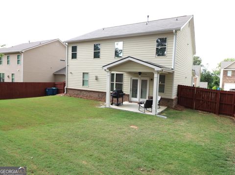 A home in Dacula