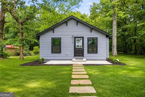 Photo of 745 Burnett Ferry Road SW, Rome, GA 30165 (MLS # 10774282)