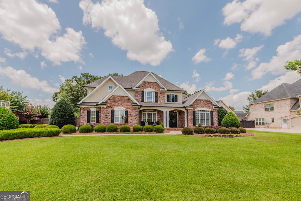 Photo of 402 Avondale Circle, Warner Robins, GA 31088 (MLS # 10795639)