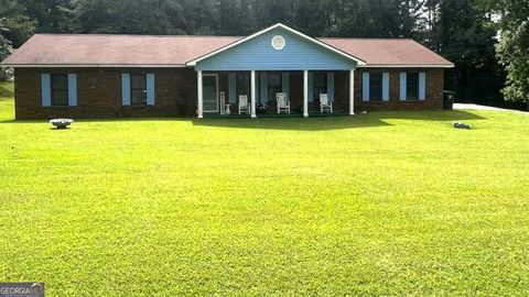 214 Collier Street, Hogansville, GA 30230 - #: 10598678