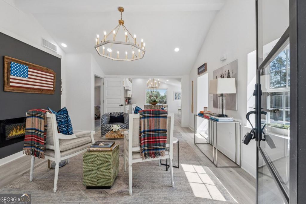 Photo of 6337 Lakeview Drive, Buford, GA 30518 (MLS # 10730205)