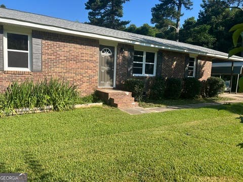 Photo of 330 ELDER Rd, GRIFFIN, GA 30223 (MLS # 10802161)