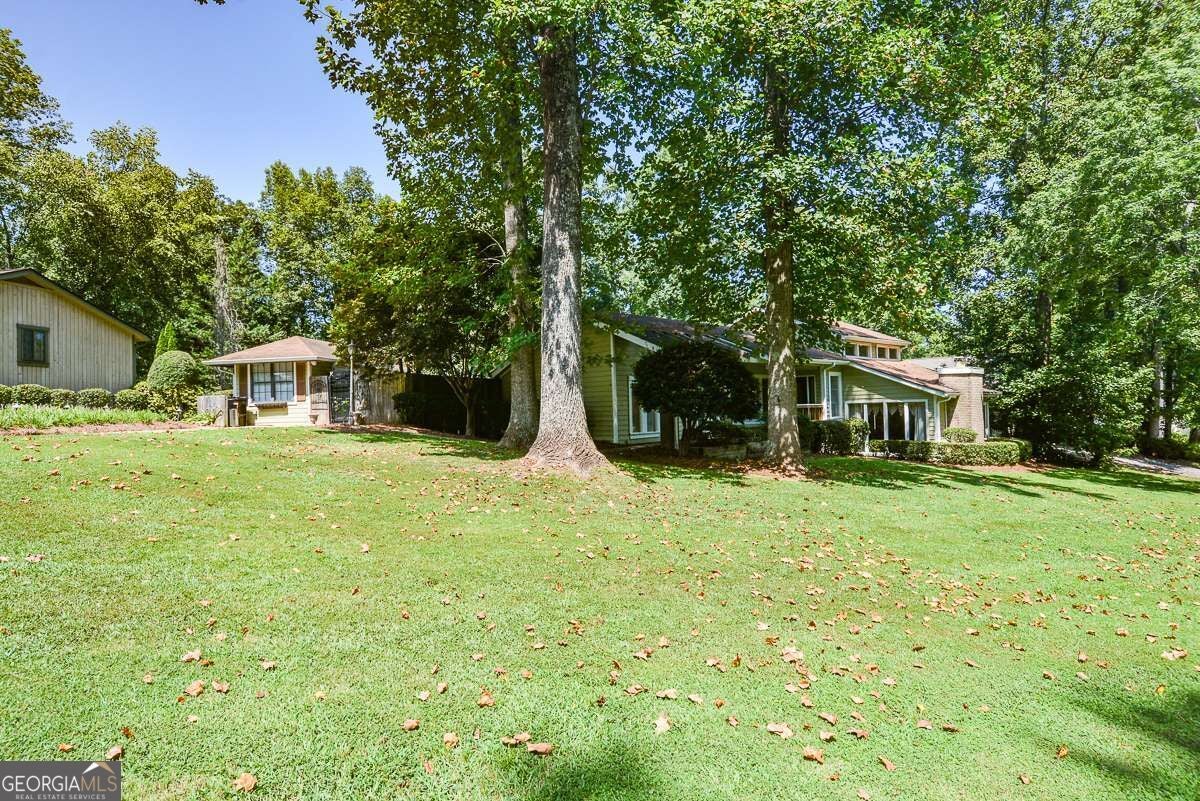 6838 Springwood DR