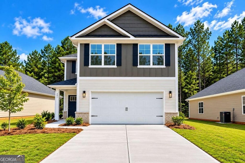 Photo of 148 Chaucer Lane #LOT 73, Carrollton, GA 30117 (MLS # 10874898)