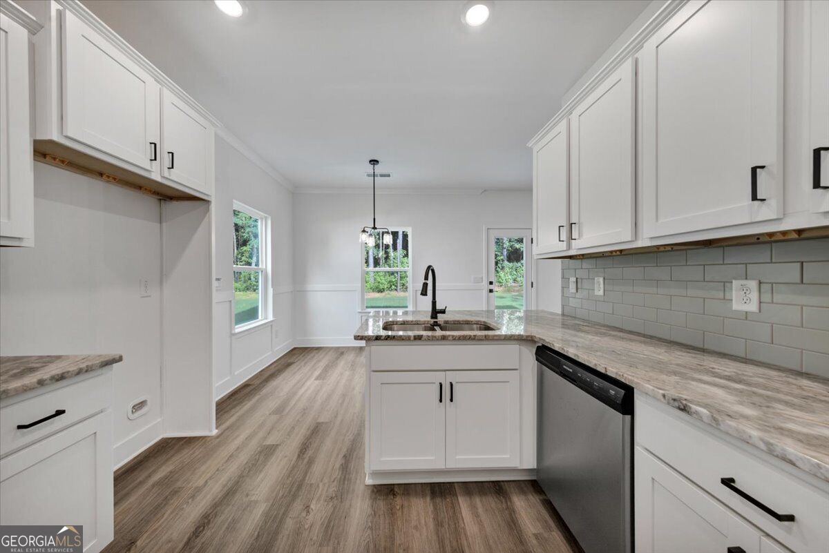 148 Chaucer LN LOT 73