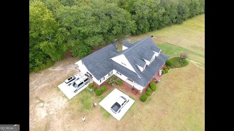 A home in Glennville