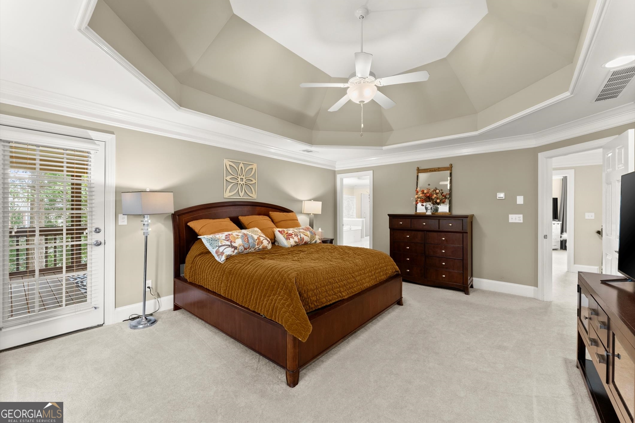 Alpharetta, Georgia 30004, United States, 5 Bedrooms Bedrooms, ,6 BathroomsBathrooms,Residential,Active,176173