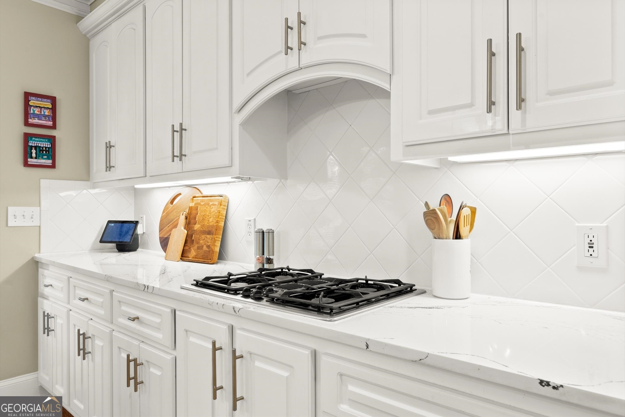 Alpharetta, Georgia 30004, United States, 5 Bedrooms Bedrooms, ,6 BathroomsBathrooms,Residential,Active,176173