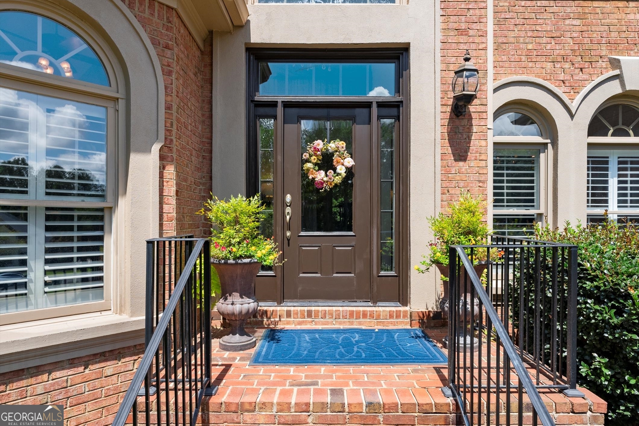 Alpharetta, Georgia 30004, United States, 5 Bedrooms Bedrooms, ,6 BathroomsBathrooms,Residential,Active,176173