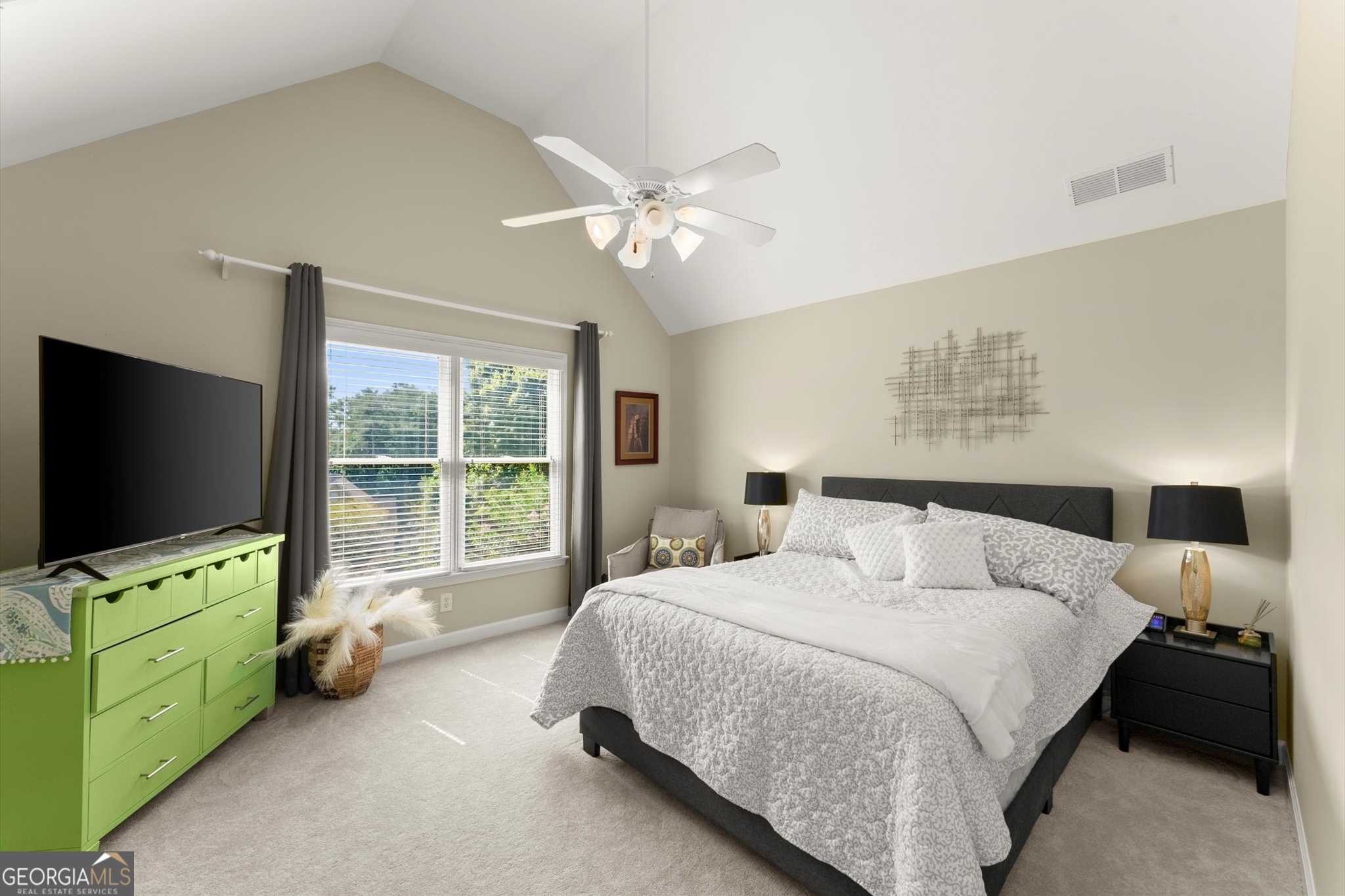 Alpharetta, Georgia 30004, United States, 5 Bedrooms Bedrooms, ,6 BathroomsBathrooms,Residential,Active,176173