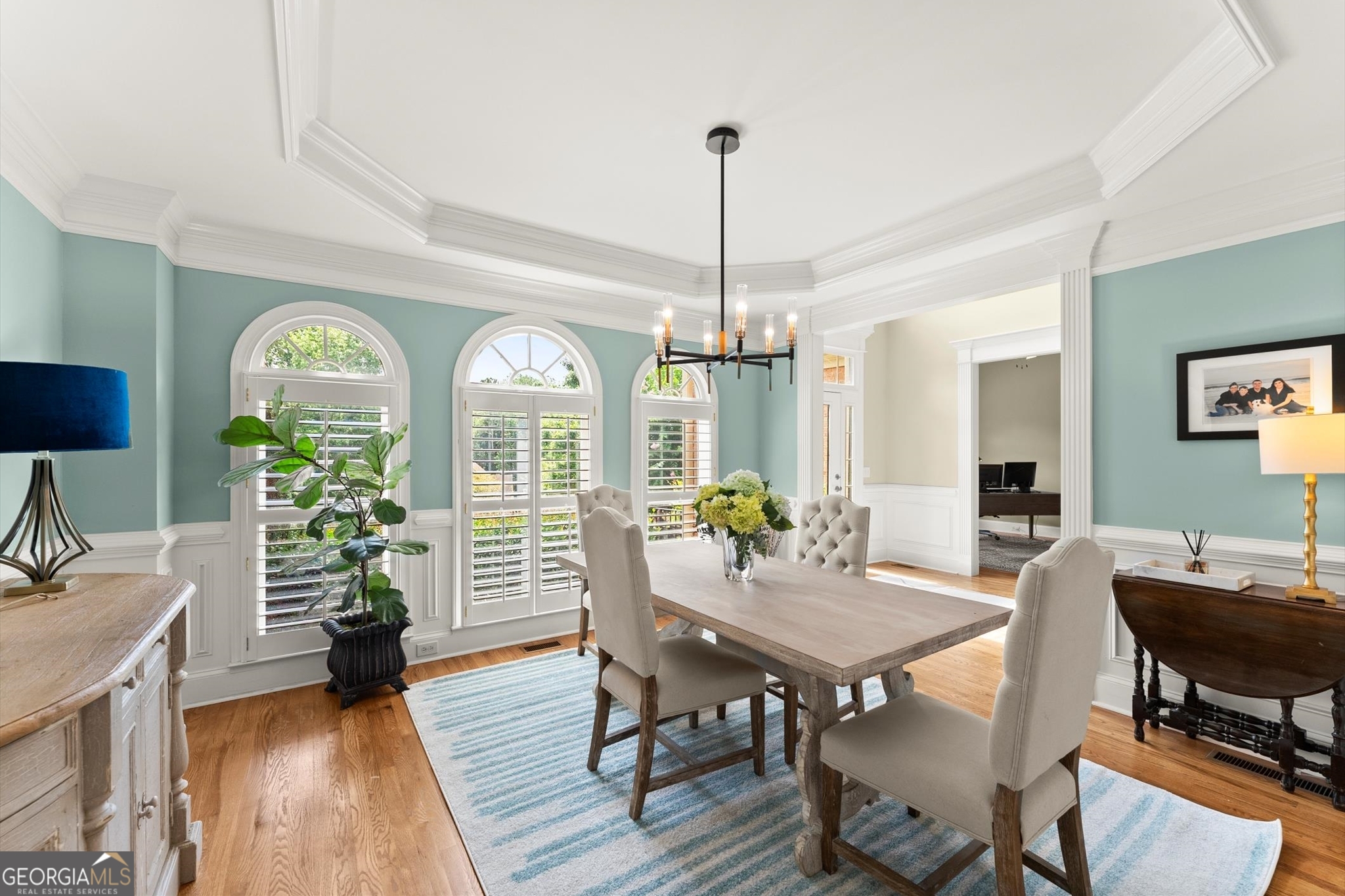 Alpharetta, Georgia 30004, United States, 5 Bedrooms Bedrooms, ,6 BathroomsBathrooms,Residential,Active,176173