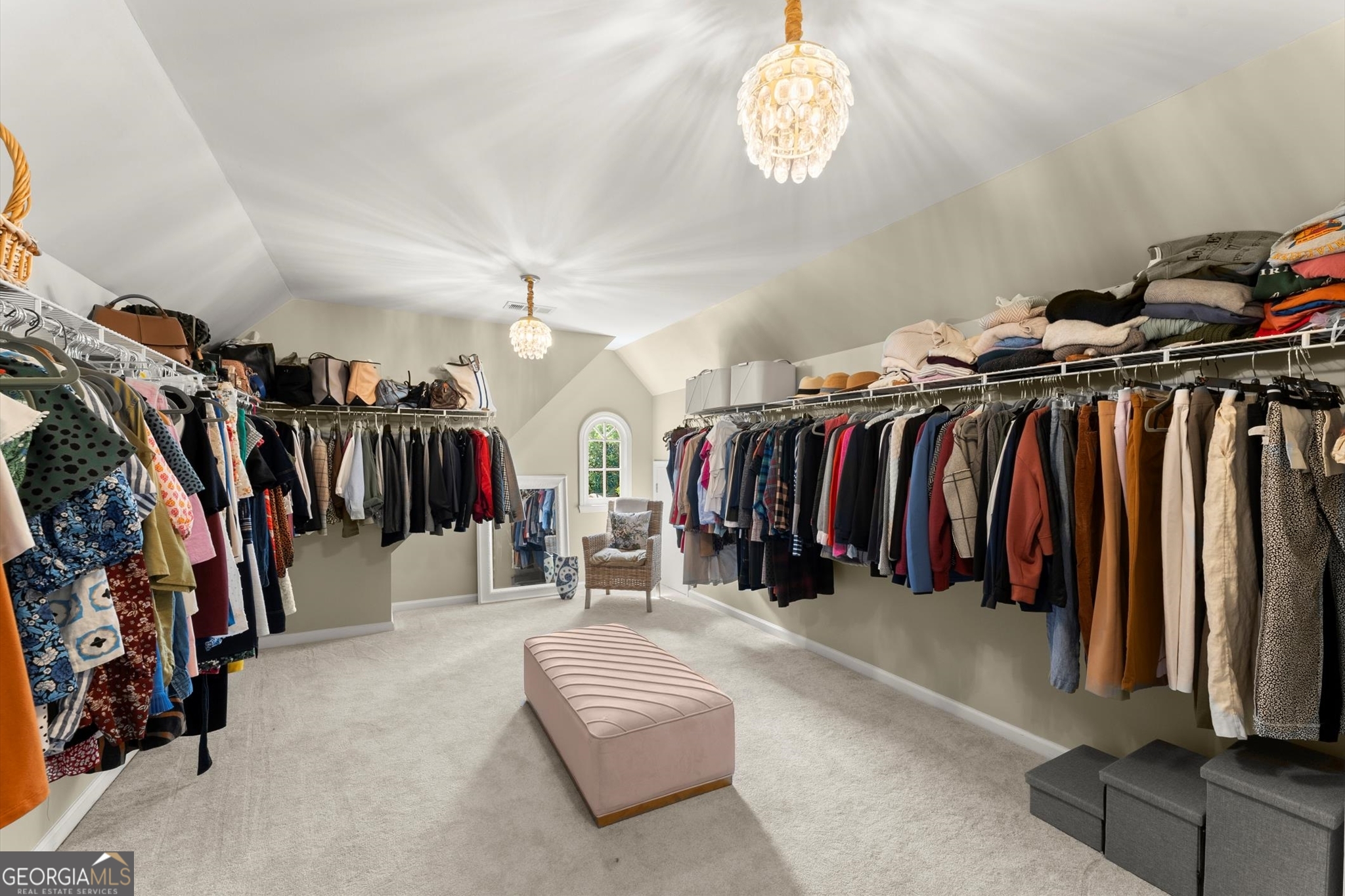 Alpharetta, Georgia 30004, United States, 5 Bedrooms Bedrooms, ,6 BathroomsBathrooms,Residential,Active,176173