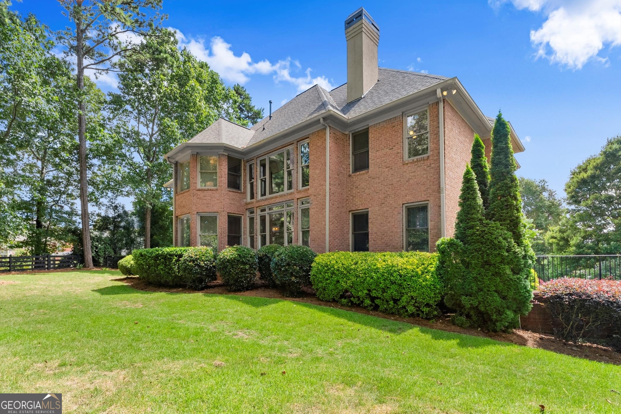 Alpharetta, Georgia 30004, United States, 5 Bedrooms Bedrooms, ,6 BathroomsBathrooms,Residential,Active,176173