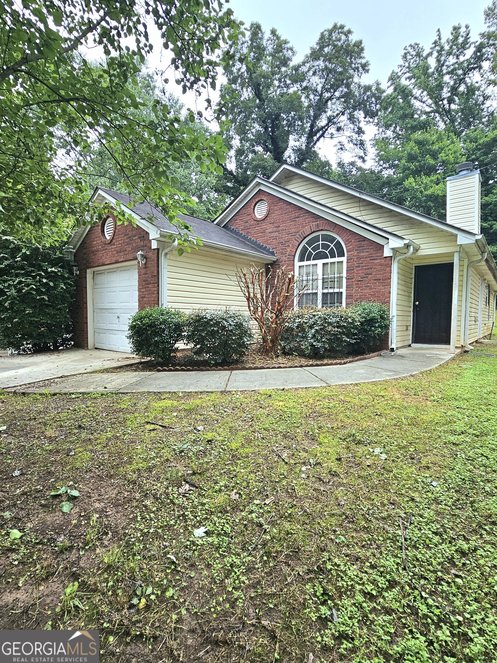 Spacious one story ranch. Family room with fireplace. Large master bedroom & bathroom. Spacious guest bedrooms. Great curb appeal and minutes from Greenbriar Mall & Camp Creek Marketplace. Home needs some TLC but a great deal at this low price