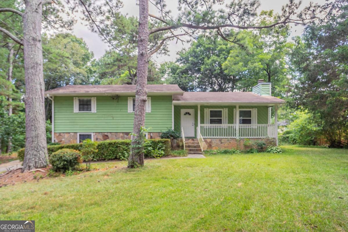 Welcome to this charming split-level home nestled on a quiet cul-de-sac in the established Masonwood community. This well-maintained residence features 3 spacious bedrooms and 2 full bathrooms, perfect for comfortable family living. Enjoy the cozy living area with a wood-burning stove, a large finished basement ideal for recreation or a second family room, and a private deck overlooking a generous backyard. Located on over half an acre, this home offers ample space and potential both inside and out.