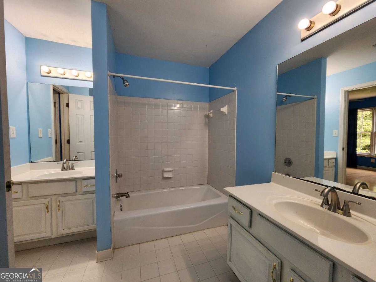 Walker's Ridge - Residential Lease