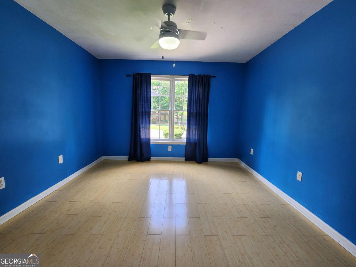 Walker's Ridge - Residential Lease