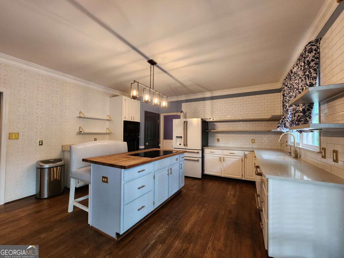 Walker's Ridge - Residential Lease