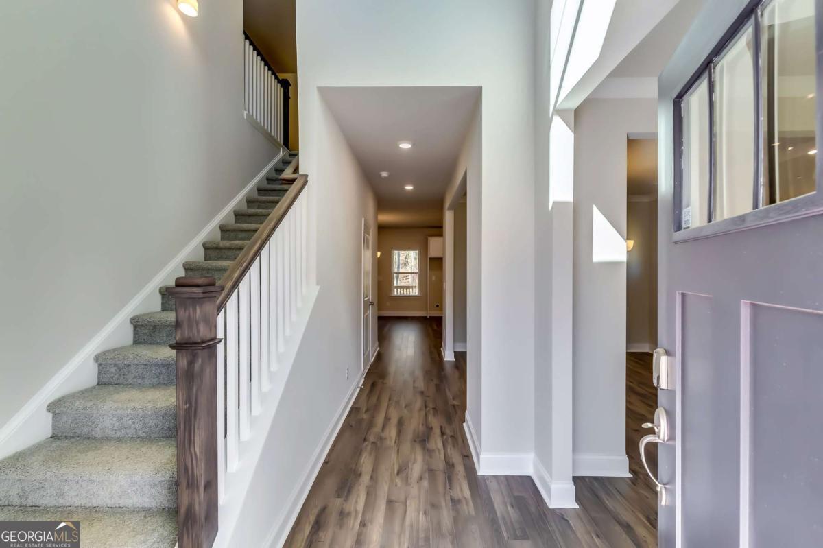 407 Shoals TRL