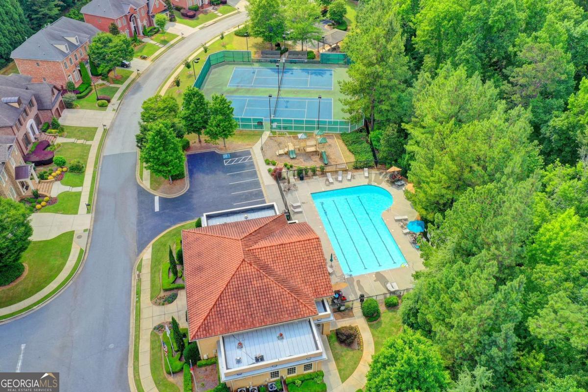 7472 Portbury Park LN