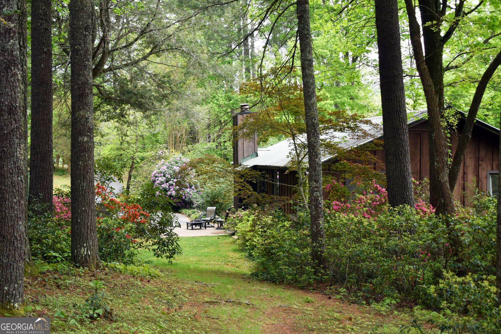 275 Corinth Church RD