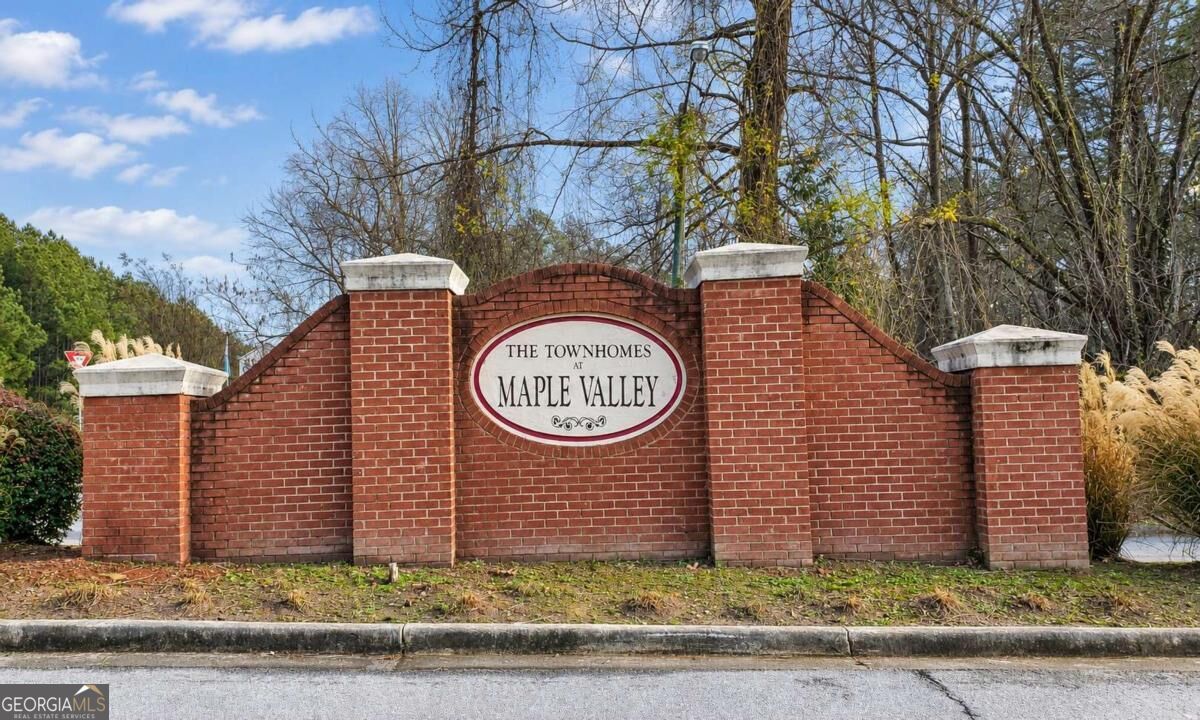 220 PARKWAY RD