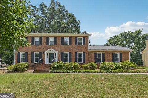 2412 Meadowglen TRL Snellville GA 30078