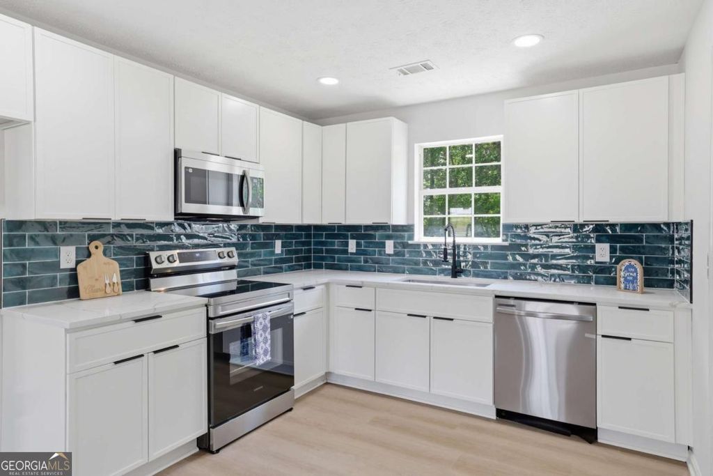 Photo of 1230 Park Street, Loganville, GA 30052 (MLS # 10736584)