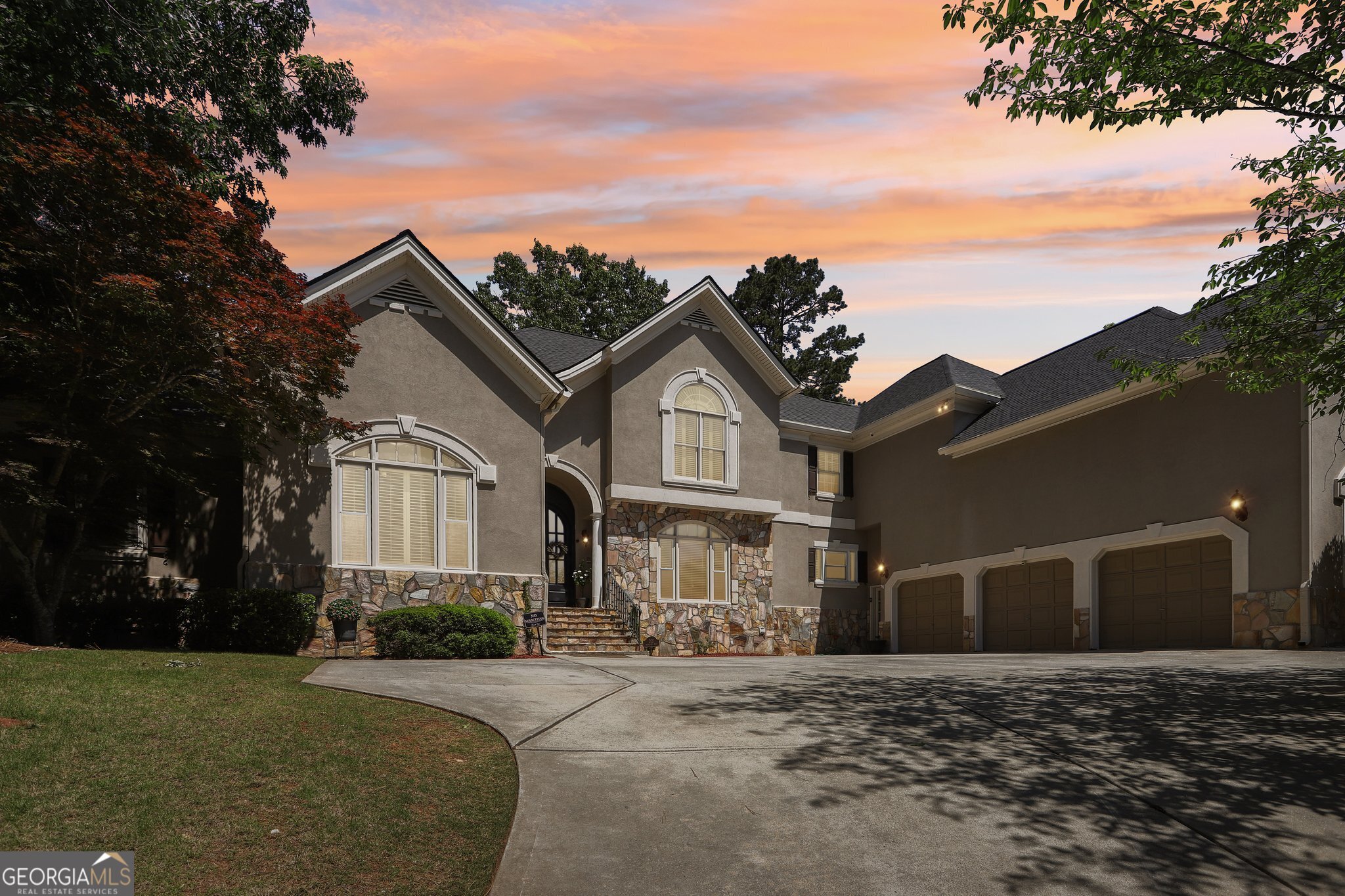 205 Wicklawn WAY