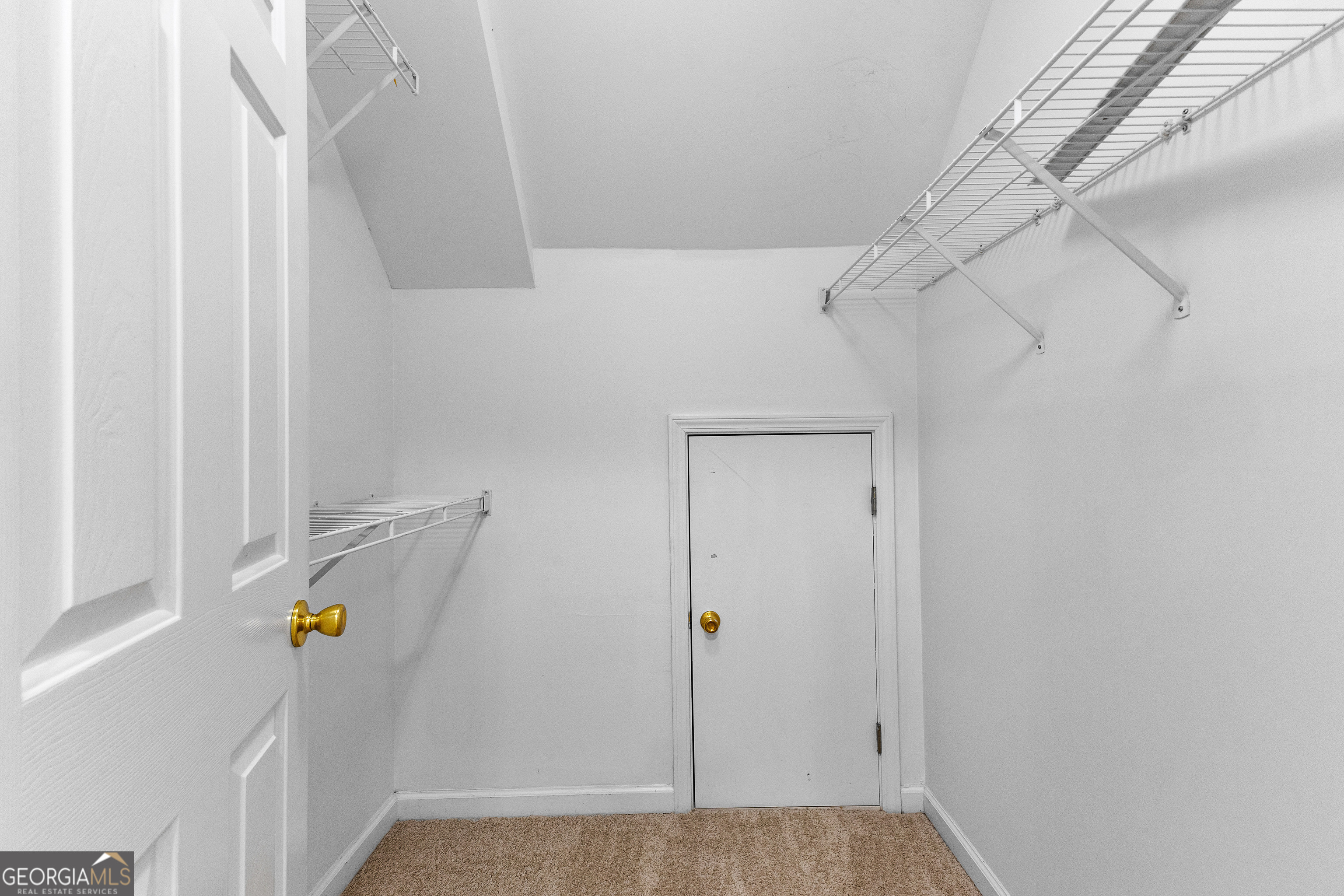 Fayetteville, Georgia 30214, United States, 4 Bedrooms Bedrooms, ,3 BathroomsBathrooms,Residential,Pending,44472