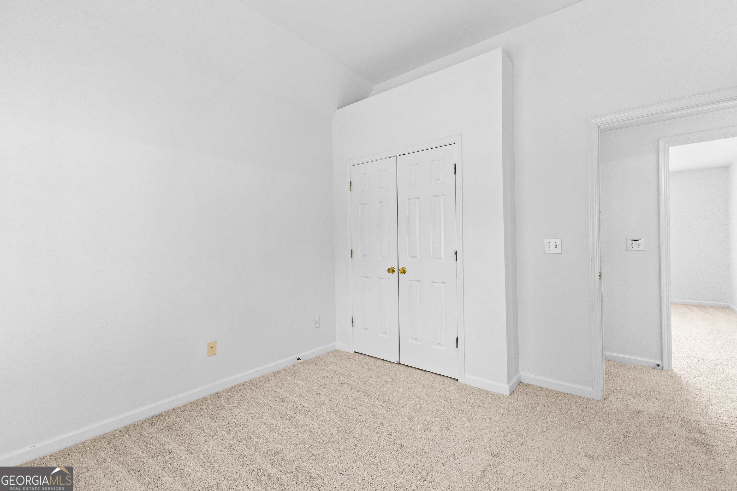 Fayetteville, Georgia 30214, United States, 4 Bedrooms Bedrooms, ,3 BathroomsBathrooms,Residential,Pending,44472