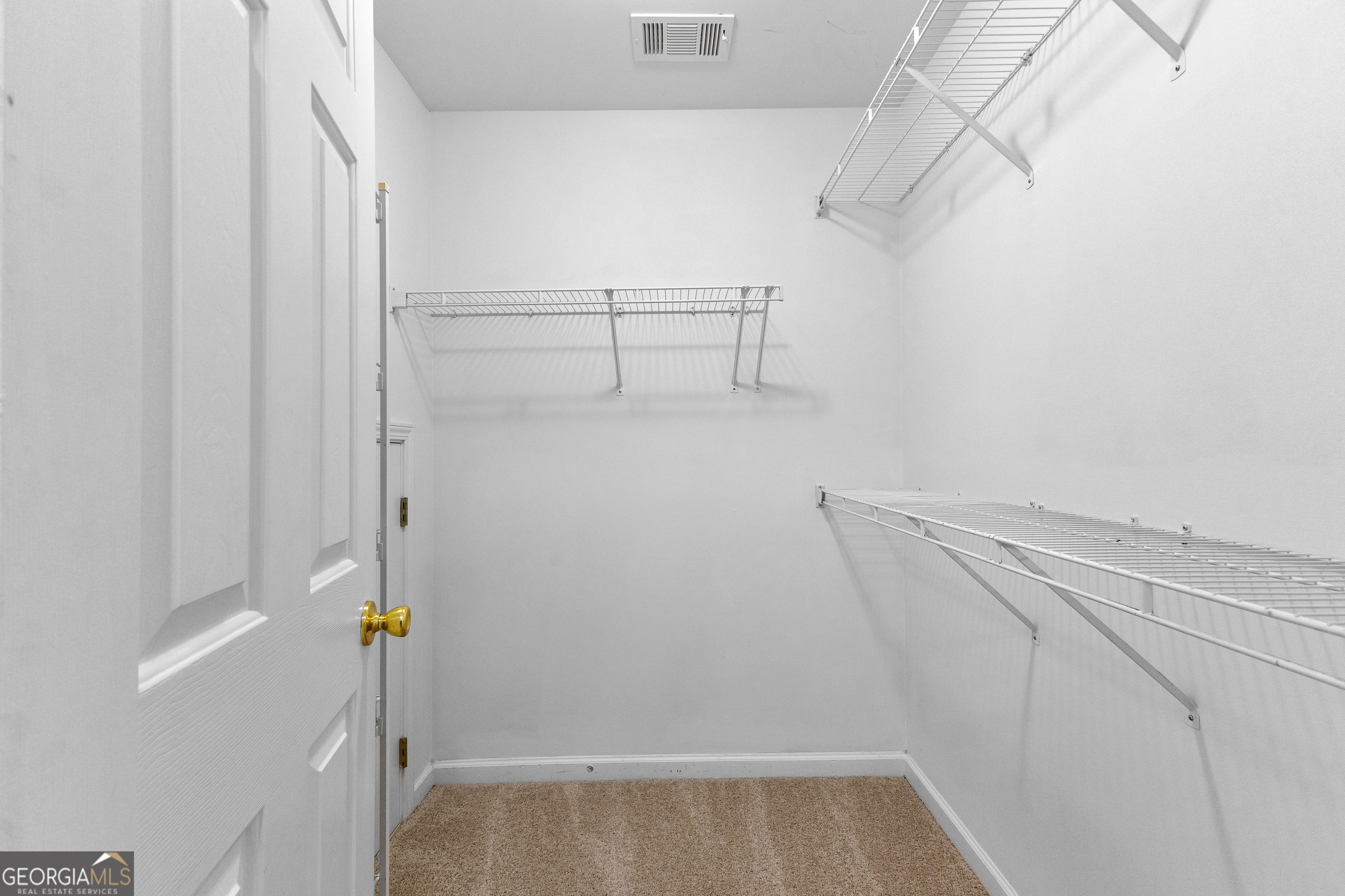 Fayetteville, Georgia 30214, United States, 4 Bedrooms Bedrooms, ,3 BathroomsBathrooms,Residential,Pending,44472