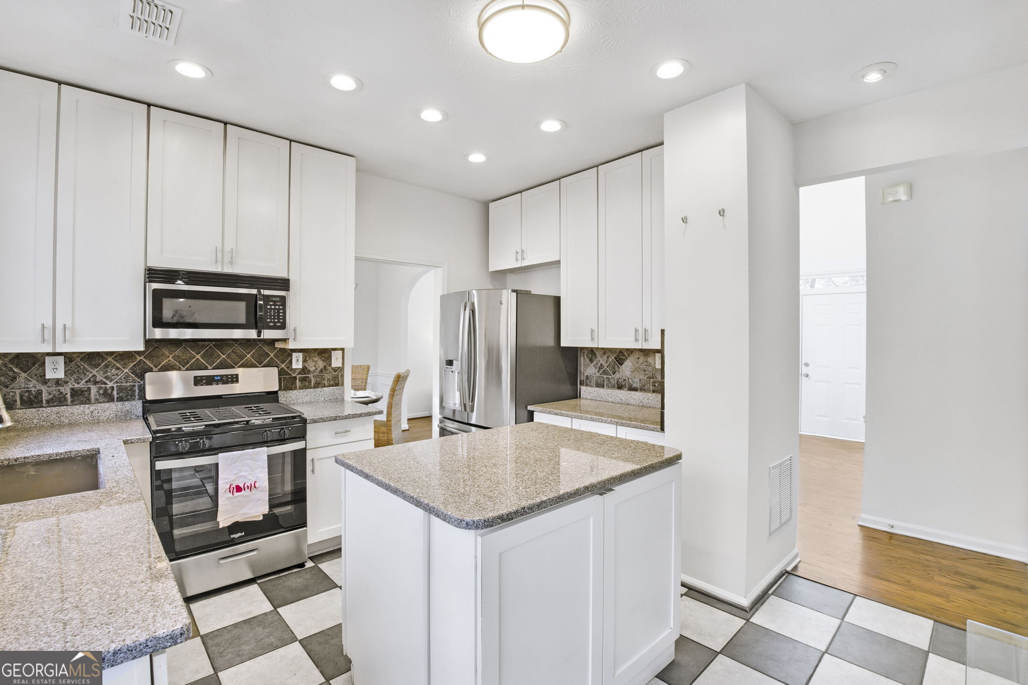 130 Sable Pointe DR