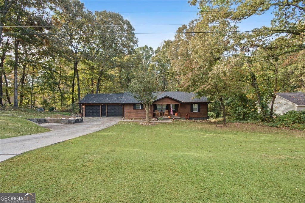 Photo of 49 Oak Ridge Way, Bremen, GA 30110 (MLS # 10882030)