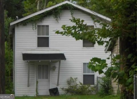 A home in Waycross