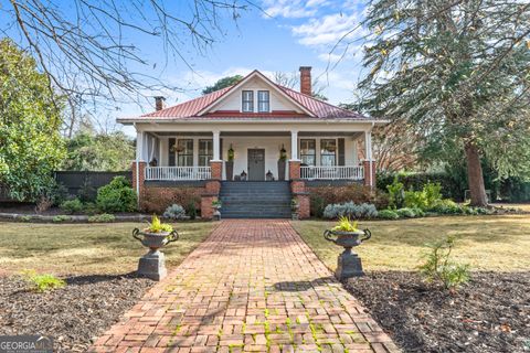 668 N Main ST Madison GA 30650