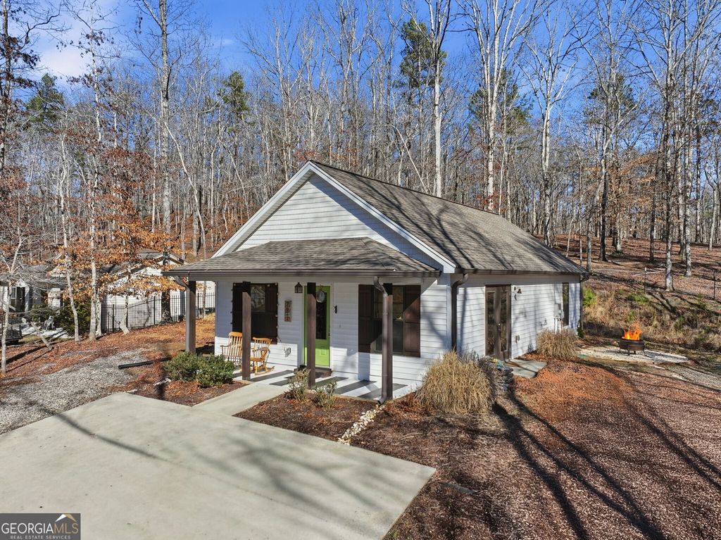 Photo of 7621 Maple Place, Murrayville, GA 30564 (MLS # 10695314)