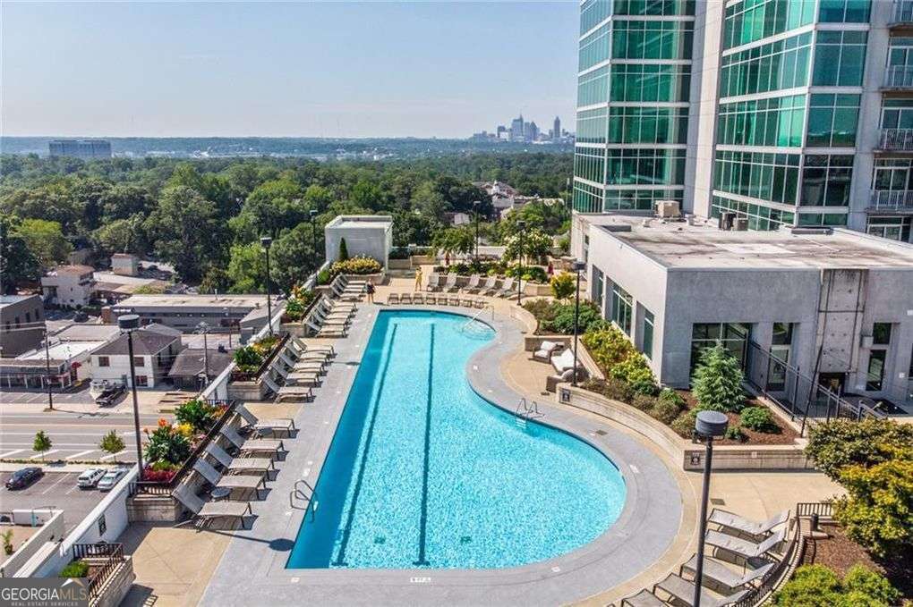 Eclipse Condos - Residential